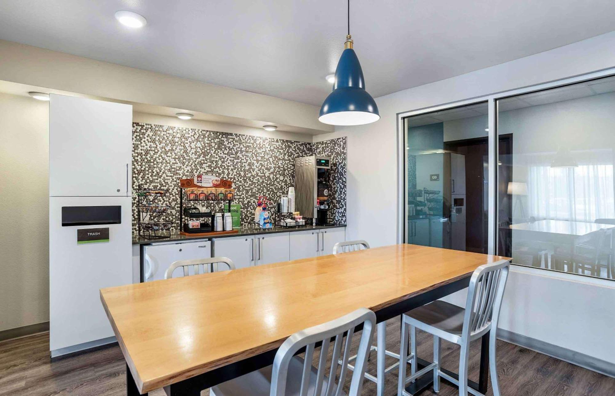 Extended Stay America Suites - New Orleans - Airport - I-10 Kenner Eksteriør billede